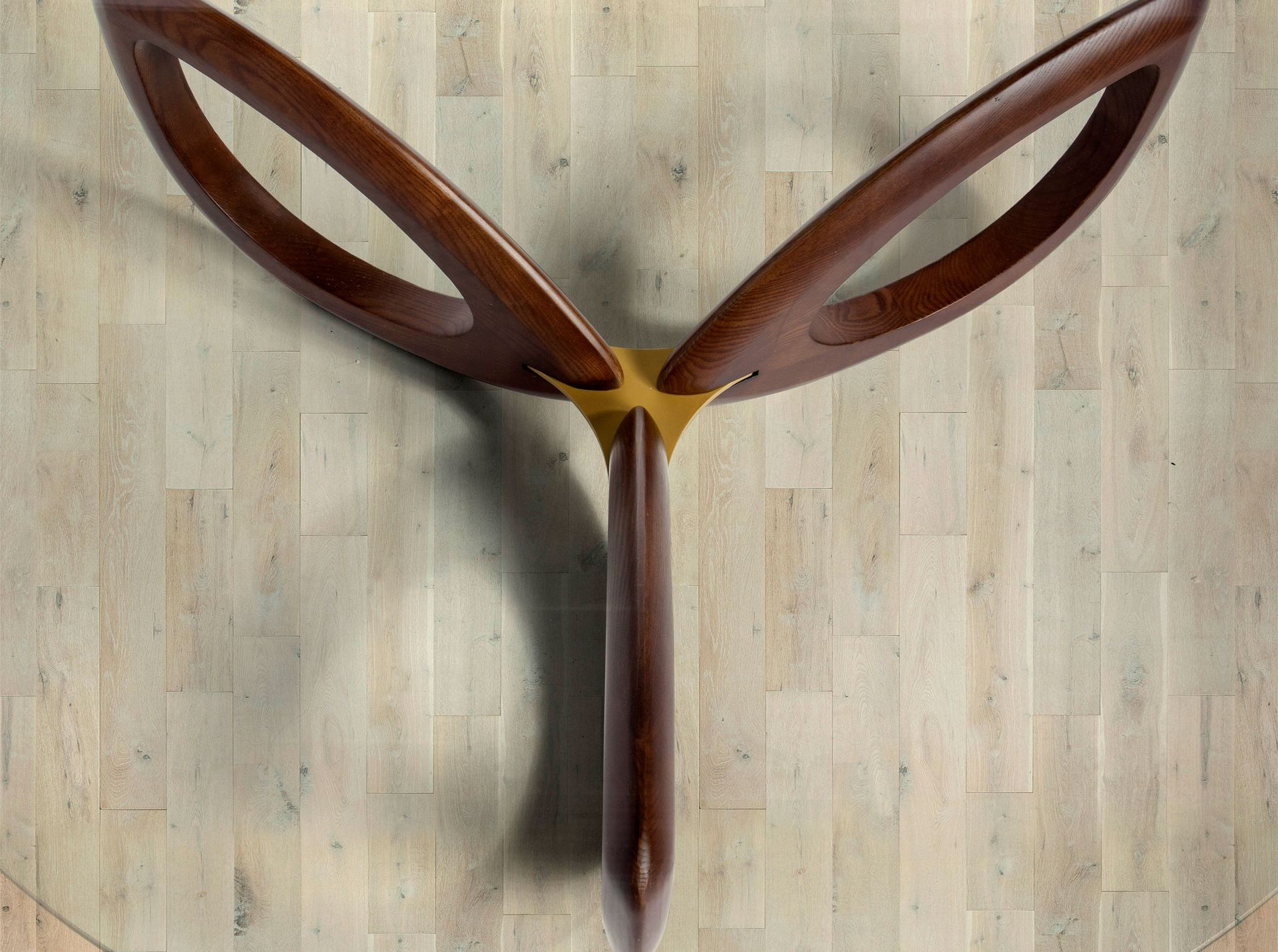 Angel Cerdá 2053 - Ronde salontafel van gehard glas en walnoot