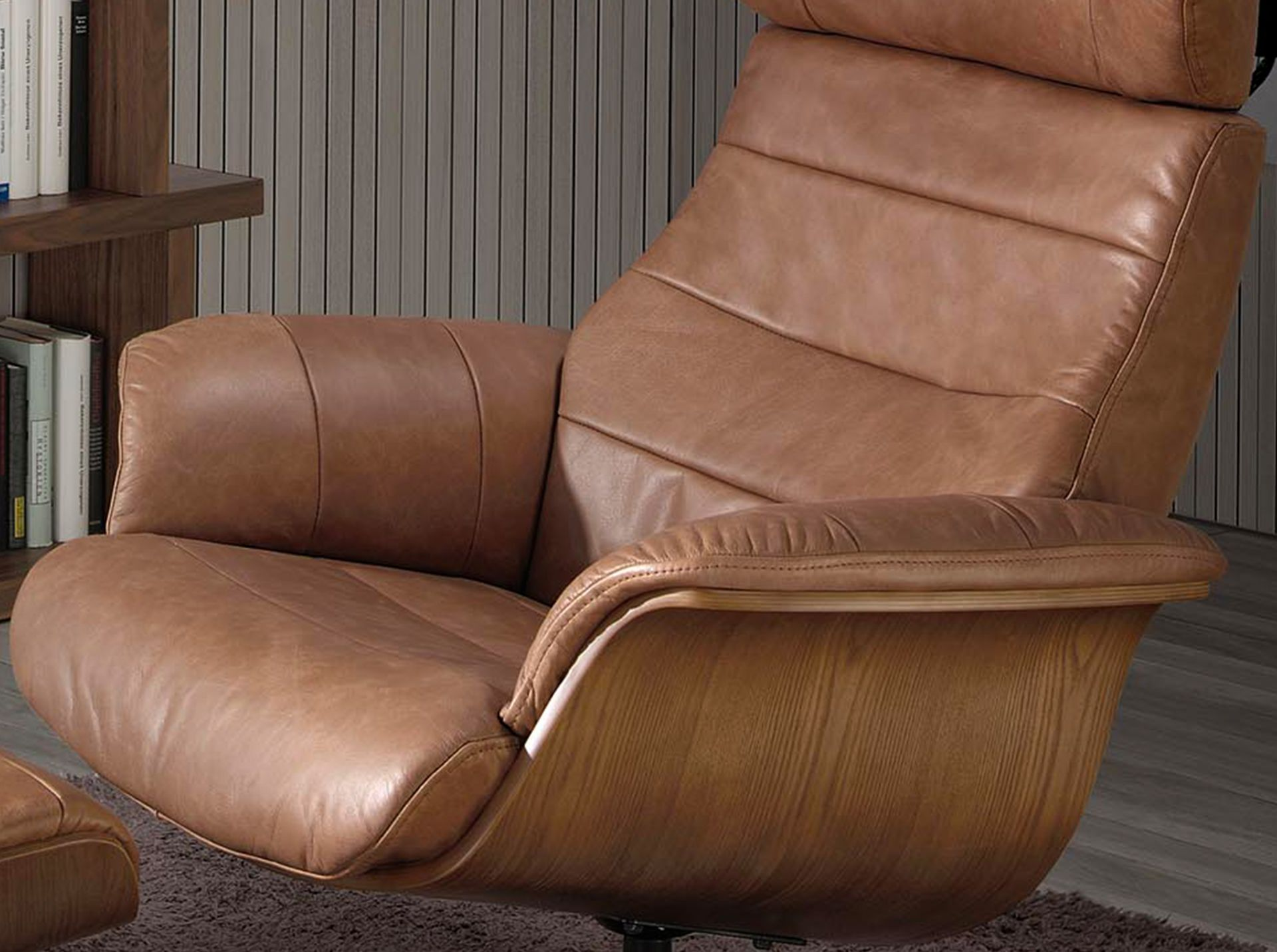 Angel Cerdá 5083 - Draaibare relaxfauteuil van bruin leer