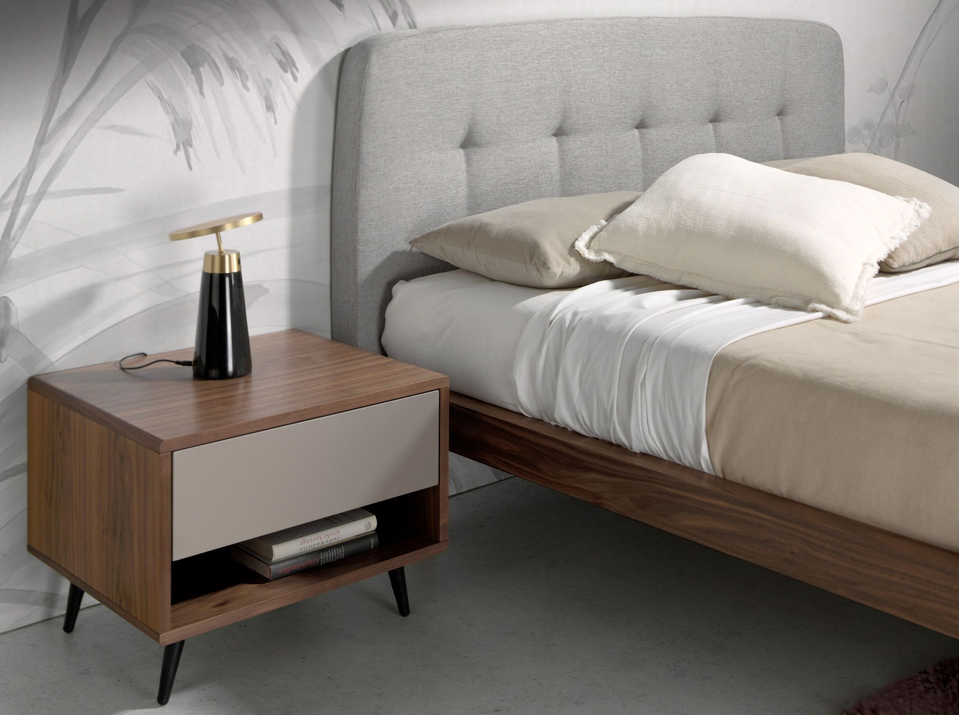 Angel Cerdá 8028 – Luxe tafellamp van zwart marmer en goudkleurig staal